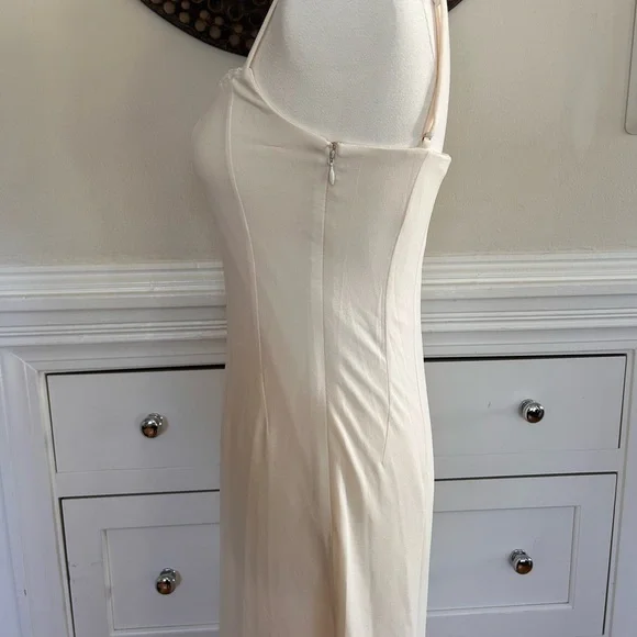 MESHKI Amorette Lace Trim Maxi Dress in Bone Size Medium - Picture 8 of 16